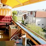 Neyland Apartament