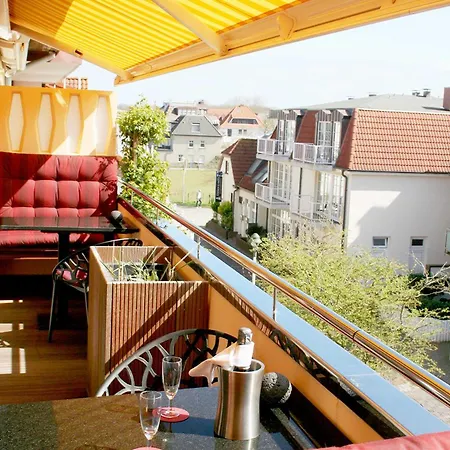 Neyland Apartment